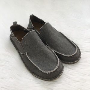 Crevo Grey Slip On Canvas Shoes